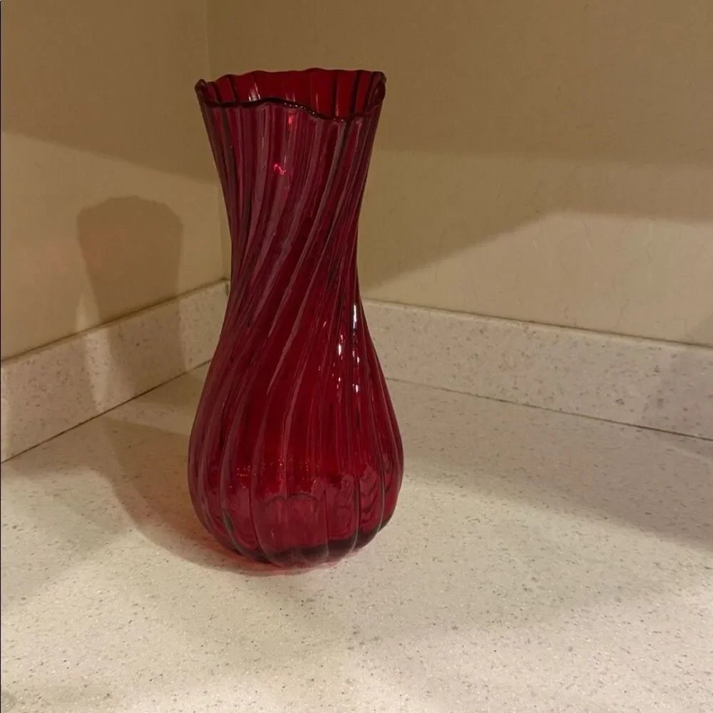 Elegant Red Glass Tall Vase